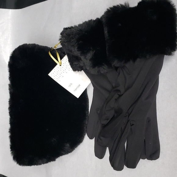 House of Harlow 1960 Black Faux Fur Wristlet with Shearling Trim Gloves, M/L - Picture 1 of 6